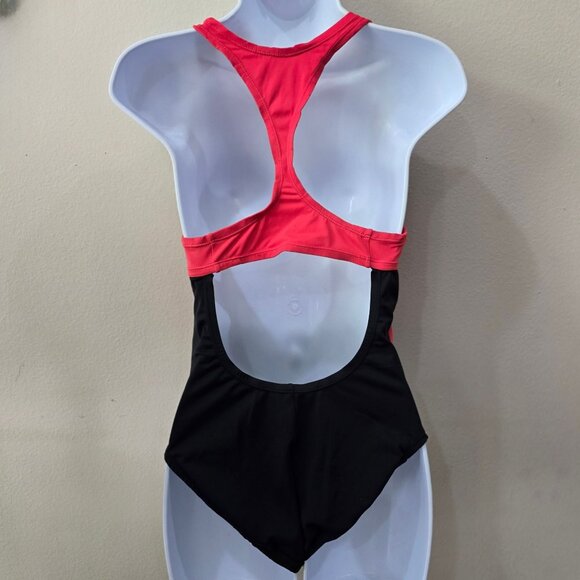 Nike One-Piece Swimsuit 6 – Black & Red Racerback Athletic Swimwear EUC - Picture 3 of 9